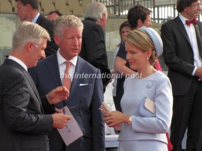 King Philippe of Belgium (L) and wife Queen Mathilde (R)